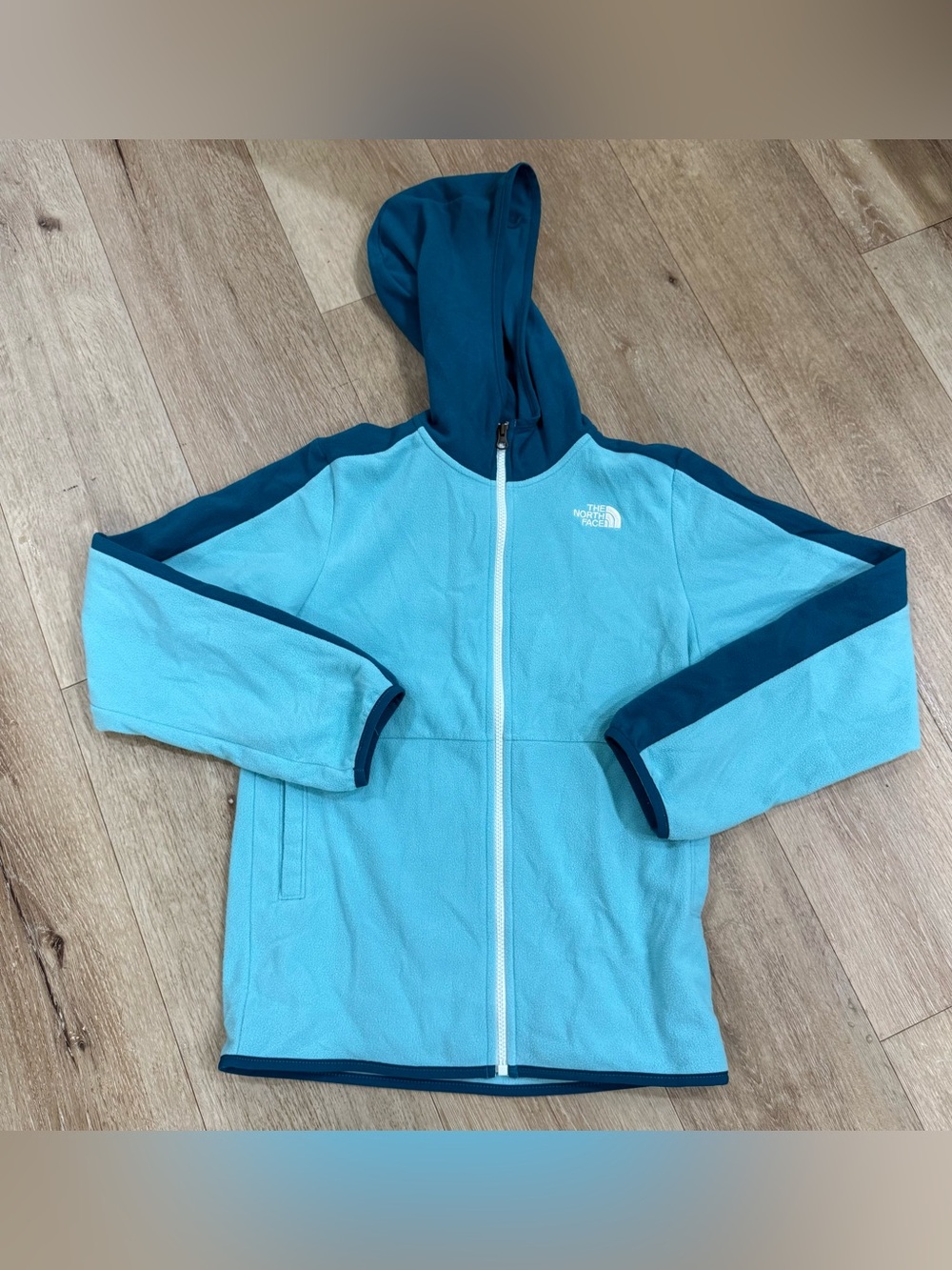 The North Face Teal & Light Aqua Youth Fleece